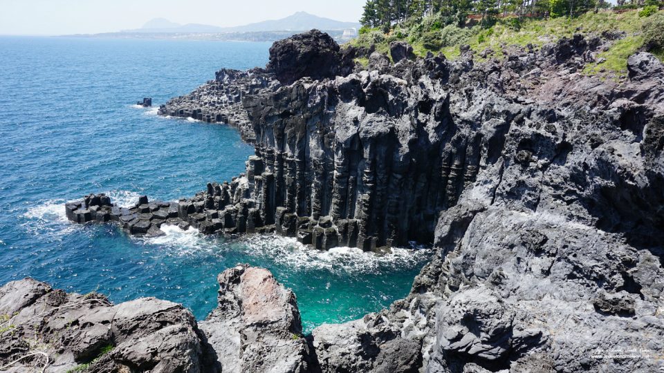 Beautiful rock formation of the Jusangjeolli Cliff.